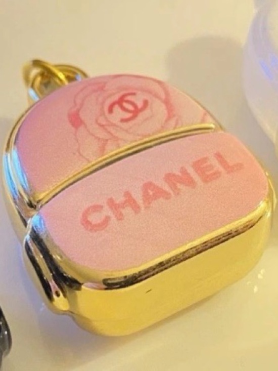 Chanel Backpack  Zipper Pull - Picture 3 of 3